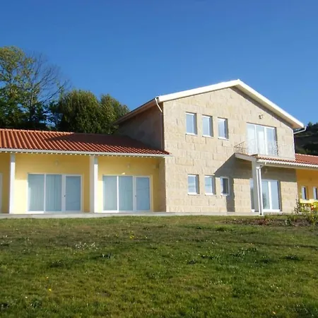 Bed & Breakfast A Fidalga 3*