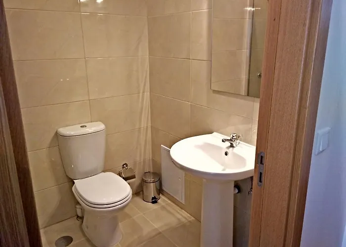 A Fidalga 利尼亚雷斯